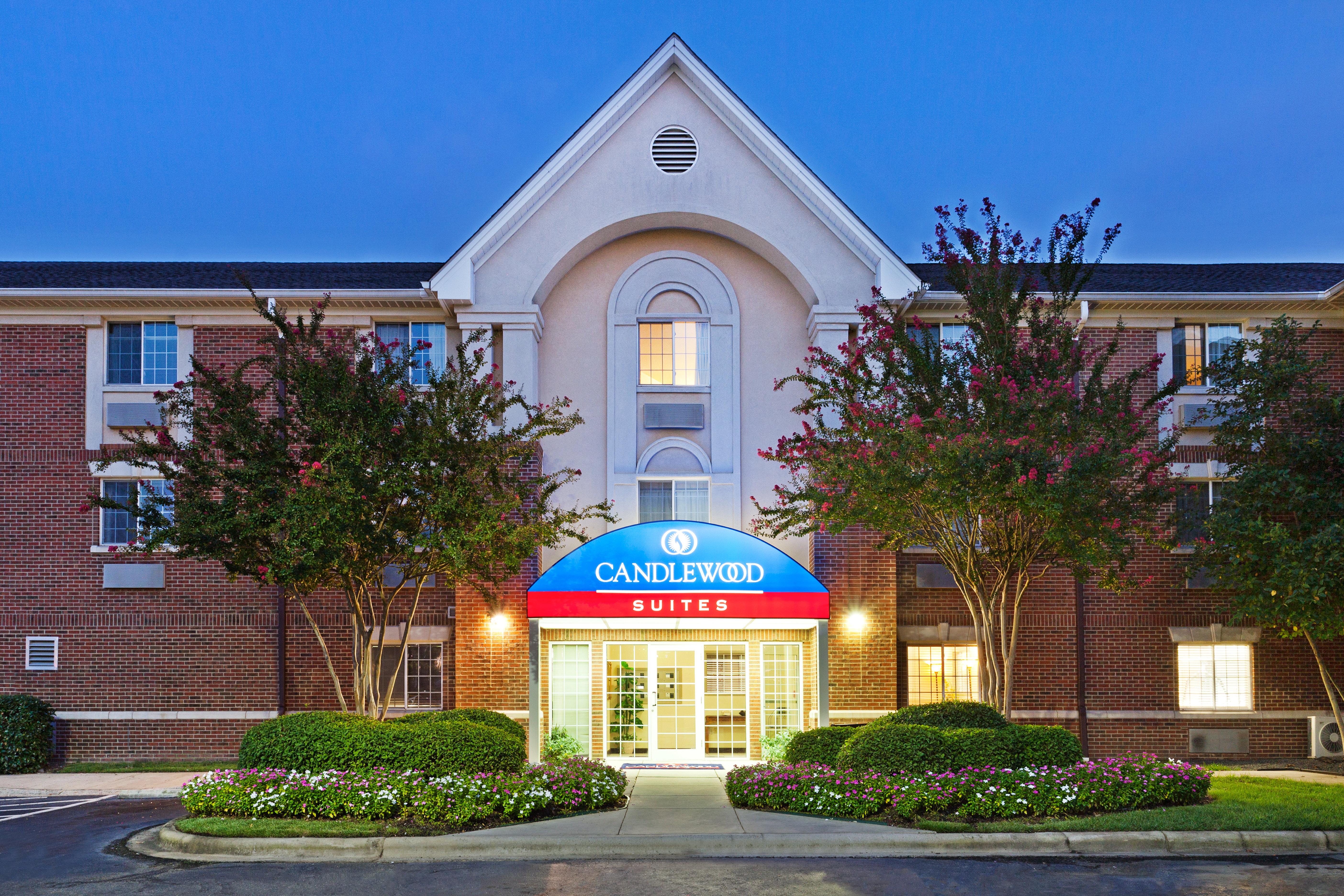 Sonesta Simply Suites Charlotte University Экстерьер фото